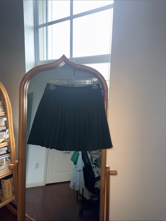 lululemon athletica Dresses & Skirts - lululemon athletica dark green Pleated Tennis Mini Skirt